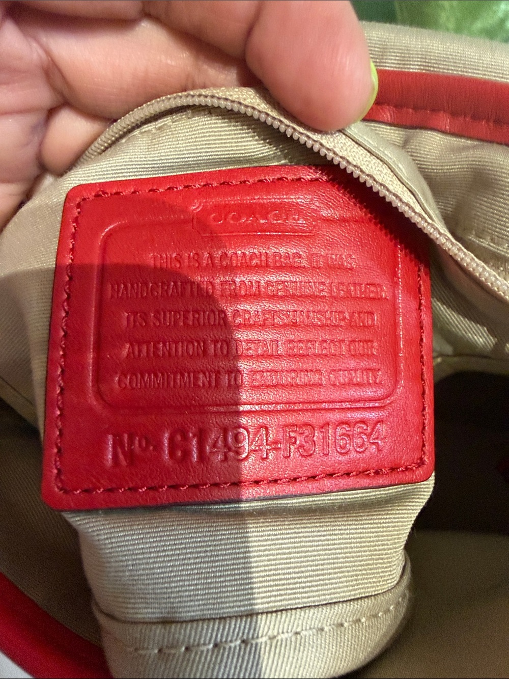 Coach Red Pebbled Leather Crossbody Bag with Gold Hardware - Picture 4 of 7